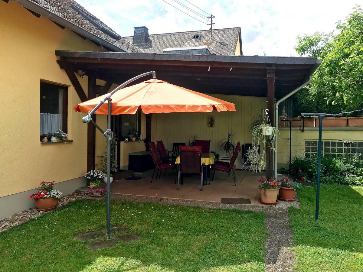 Gaestehaus Hoffmann Farschweiler Luaran gambar