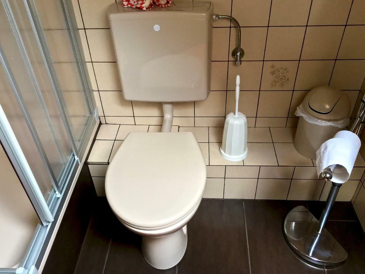 Gaestehaus Hoffmann Farschweiler Luaran gambar